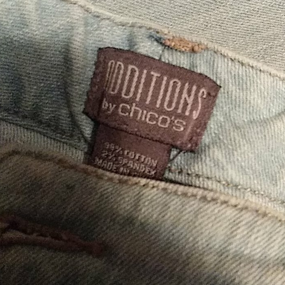 Jeans - Picture 3 of 4